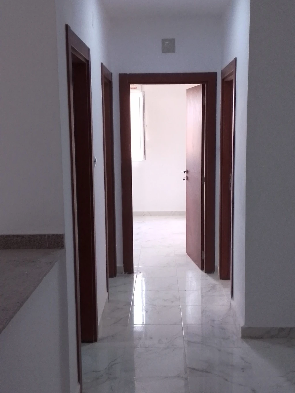 كراء شقة F3 غليزان