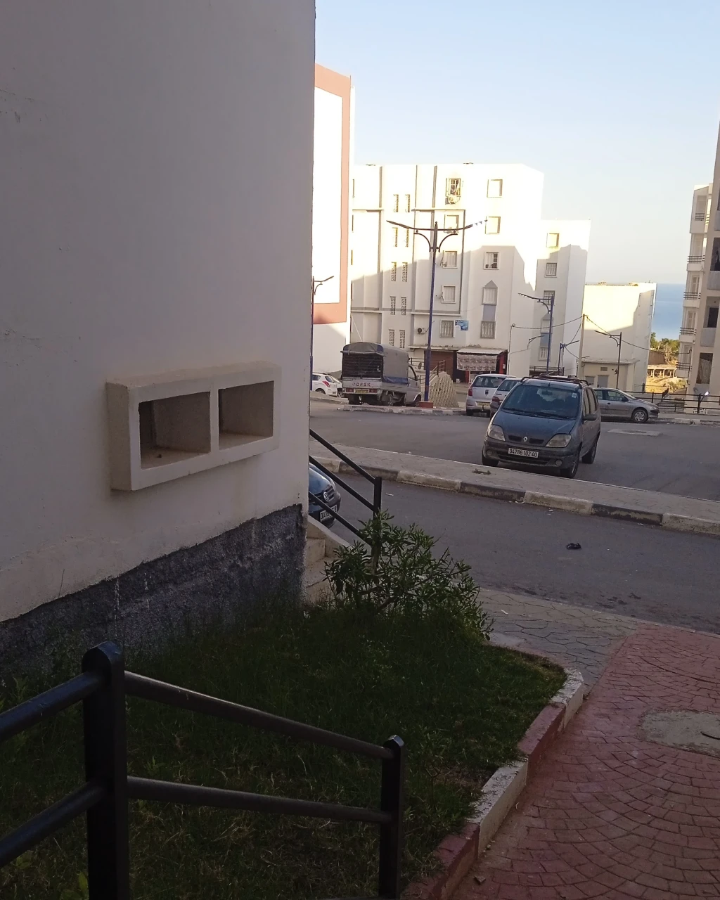شقة للكراء العوانة F3