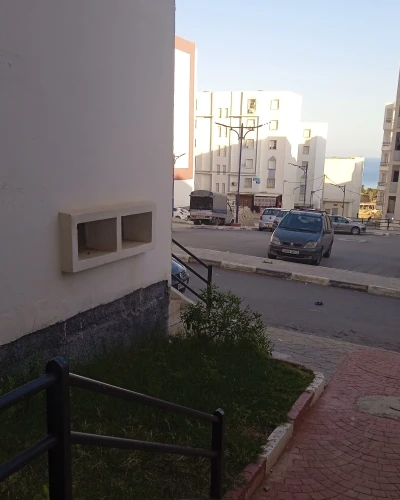 شقة للكراء العوانة F3