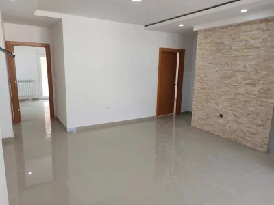 شقق f4 للبيع زرالدة